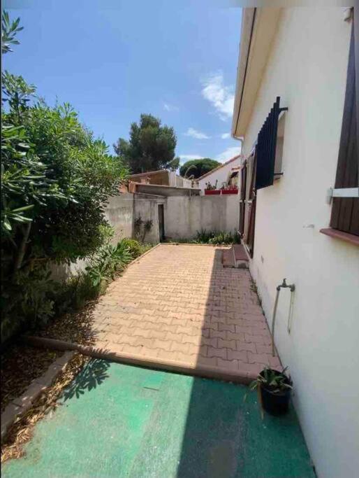 Maison Proche Plage Canet-en-Roussillon Exterior photo